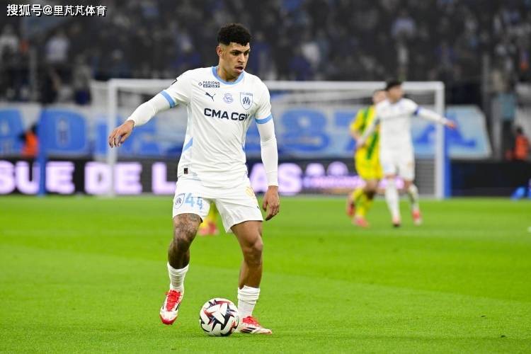 2100万买飞翼达成一致！成绩经营双丰收，国米转会窗自信许多